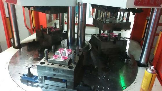 Plastic Tandborstel Injectie Gietmachine Verticaal JTT-550 2V3R Met 180MM Opening slag