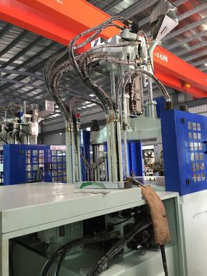 Verticale roterende tafel 160 ton spuitgietmachine JTT-1600R