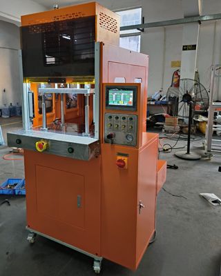 Warm smelten lage druk spuitgietmachine JTT-100-DLZ Voor productie-installatie