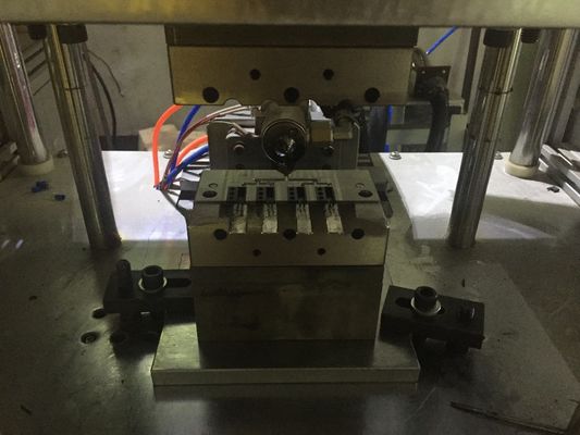 56g Laagdruk Hotmelt Kleefstof Injectie Gietmachine Met Dubbelstation