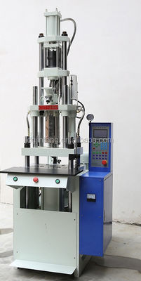 Halfautomatische verticale spuitgietmachine 20T voor reserveonderdelen na onderhoud
