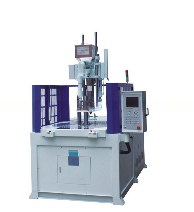 Verticale injectievormmachine van 55T 40mm schroefdiameter voor 1,8T ejectorkracht
